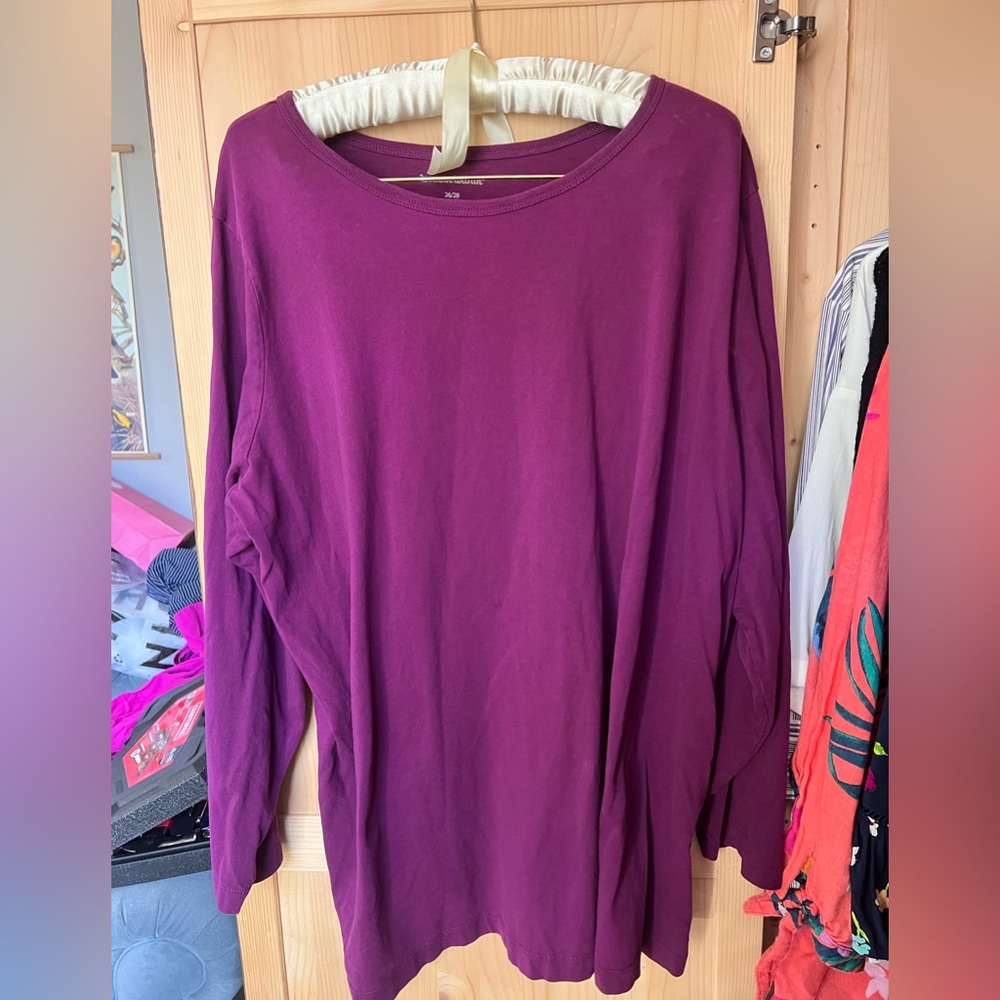 2X long sleeve top